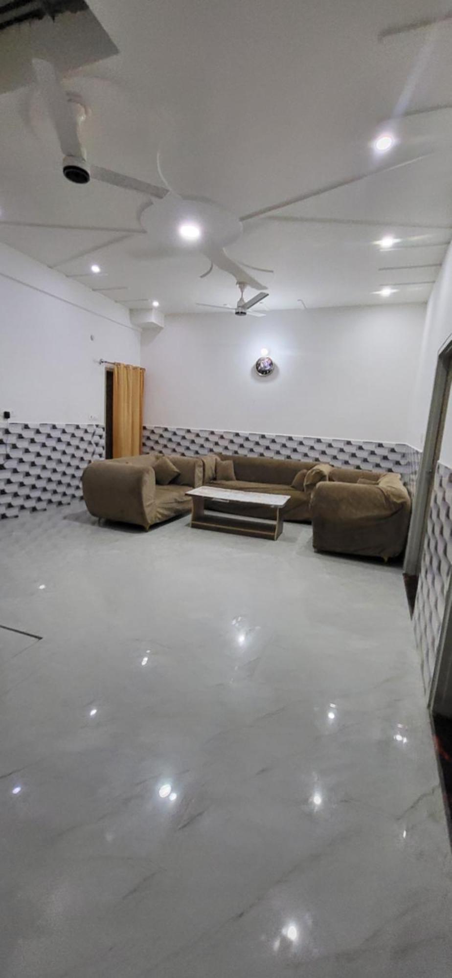 House Of Krishna 호텔 Vrindāvan 외부 사진